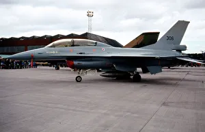 F 16b Prints: General Dynamics F-16B Fighting Falcon 306