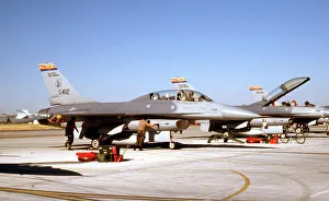 F 16b Prints: General Dynamics F-16B Fighting Falcon 79-0412