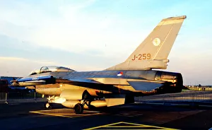 Koninklijke Prints: General Dynamics F-16B Fighting Falcon J-259