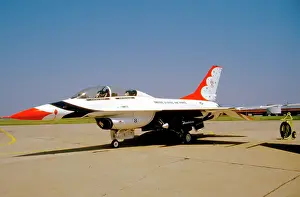 Aerobatic Prints: General Dynamics F-16B Fighting Falcon Thunderbird 8