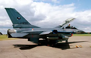 General Dynamics F-16Bm Fighting Falcon J-650