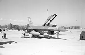 General Dynamics F-16D Fighting Falcon 91-0465