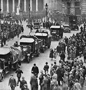 Images Dated 1st June 2012: The General Strike - convoy of meat supplies