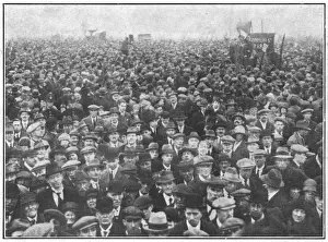 Measures Prints: The General Strike: Listening to speakers in Hyde Park