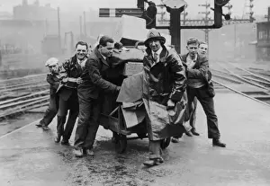 The General Strike - volunteers