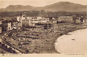 A general view of the beach at St Jean De Luz, 1920s