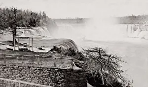 General view of the Niagara Falls, Isaiah Taber studio