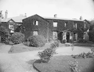 Drive Way Prints: Gentlemans house, Crickhowell, Powys, Mid Wales