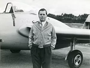 Vampire Collection: Geoffrey Haig Pike, test pilot, de Havilland
