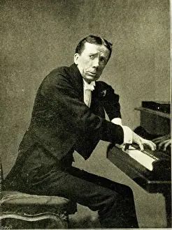 Hands Prints: George Grossmith, comedian, playing piano (2 of 4) Date: 1890s