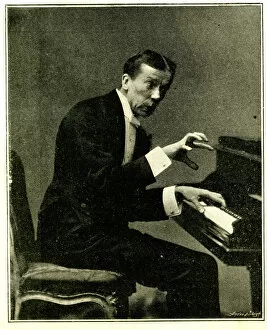 George Grossmith, comedian, playing piano (4 of 4) Date: 1890s