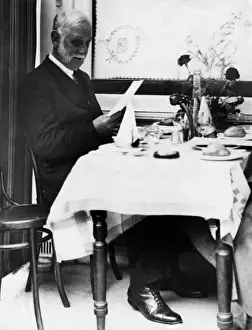 Lansbury Prints: George Lansbury Dines