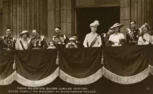 Teck Gallery: George V Jubilee, Buckingham Palace balcony, 1935