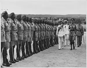Inspects Prints: George Vi / Africa 1947