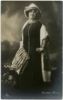 Trimming Prints: Geraldine Farrar