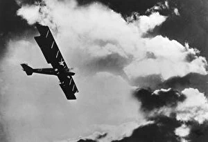 WWI Aircraft Collection: German Gotha biplane in flight, WW1