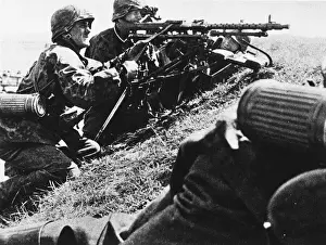 German machine gun WWII