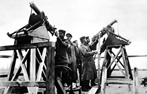 German machine guns on temporary mountains for use against war planes