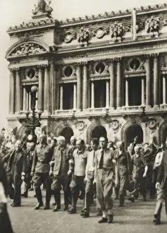 German Prisoners - Place de L Opera