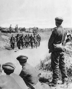 Images Dated 1st July 2011: German Prisoners of War