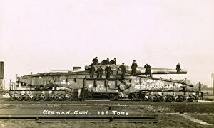 Controversy Collection: German Railway gun captured at the Battle of Amiens - WW1