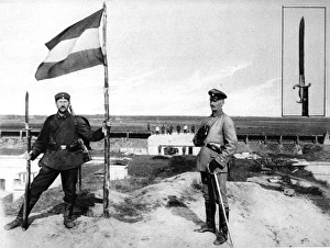 A German saw-edge bayonet in actual use in the war: The Germ A German saw-edge bayonet in actual use in the war: The Germ