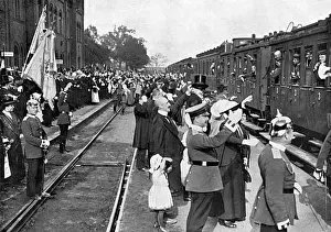 Goodbye Prints: German soldiers leaving for the front at the start of WWI