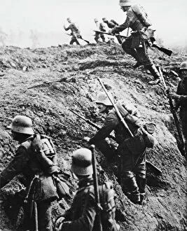 Trenches Collection: German trench attack WWI