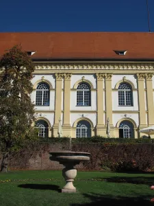 Images Dated 9th October 2014: Germany, Bayern, Dachau: Dachau Palace
