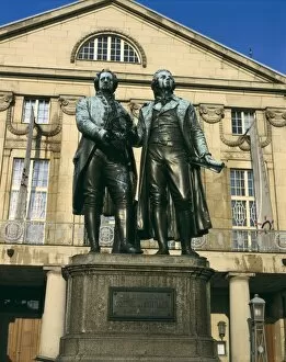 Thuringia Gallery: GERMANY. THURINGIA. Weimar. Monument to Goethe