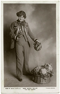 Aladdin Gallery: Gertie Millar