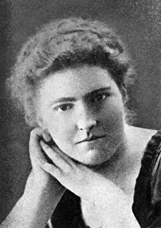 Gertrude Prints: Gertrude Bell aged 19