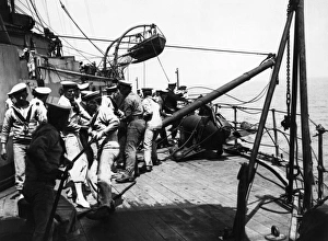 Getting out the paravanes on entering a minefield, WW1 Getting out the paravanes on entering a minefield, WW1
