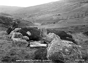 Giants Grave, (Kistvaen) Glenaan