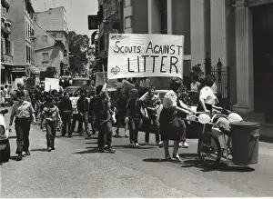 Gibraltar cub scouts in anti-litter campaign