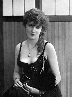 Seductive Gallery: Gina Palerme