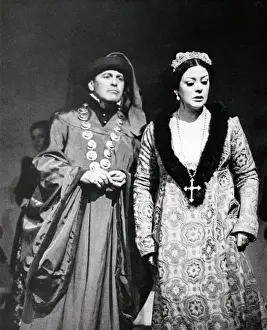 Ginni Barlow actress