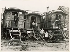 Huge Collection: Gipsies and Caravan / 30S