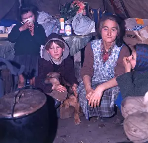 Sack Prints: Gipsy family inside a bender tent, Surrey