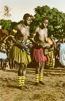 Kenyan Prints: Giriama Tribe in Kenya - dancing