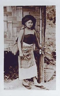 Images Dated 6th April 2011: Girl - Myanmar