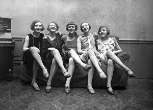 Hostel Gallery: Five Girls 1920S