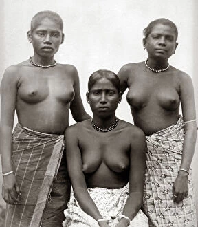 Ceylon Gallery: Three girls, Ceylon (Sri Lanka), circa 1880s