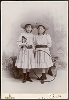 Flounce Prints: Girls & Hoop / Photo 1890S