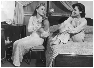 Combs Prints: Girls Night In