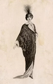 Graceful Gallery: Glamorous Italian Woman in long coat