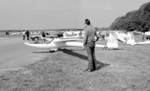 Parking Gallery: Glaser-Dirks DG-100 699