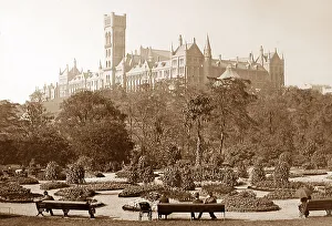 Glasgow University