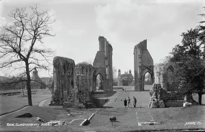 Glastonbury Prints: Glastonbury Abbey Ruins
