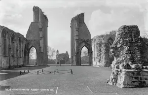 Glastonbury Prints: Glastonbury Abbey Ruins